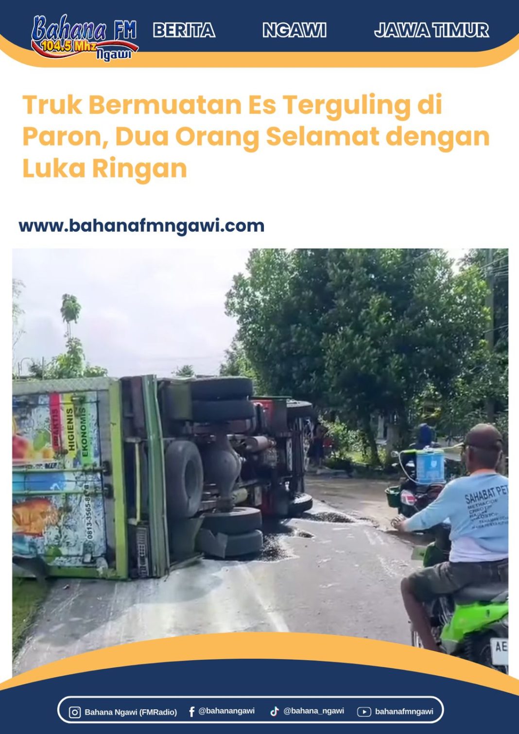 Truk Bermuatan Es Terguling di Paron, Dua Orang Selamat dengan Luka Ringan