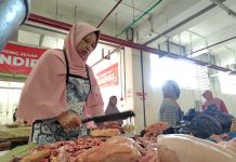 Program MBG Libur, Harga Daging Ayam dan Telur di Ngawi Melandai